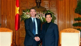 UK advocates signing FTA with VN