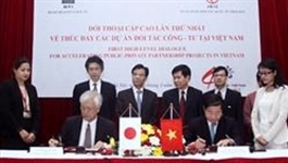 Đối thoại cấp cao lần thứ nhất về thúc đẩy các dự án đối tác công – tư (PPP) tại Việt Nam giữa Bộ Kế hoạch và đầu tư và Ngân hàng Hợp tác Quốc tế Nhật Bản.