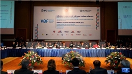 Khai mạc Diễn đàn doanh nghiệp Việt Nam thường niên 2016