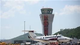 Van Don Airport receives first flight